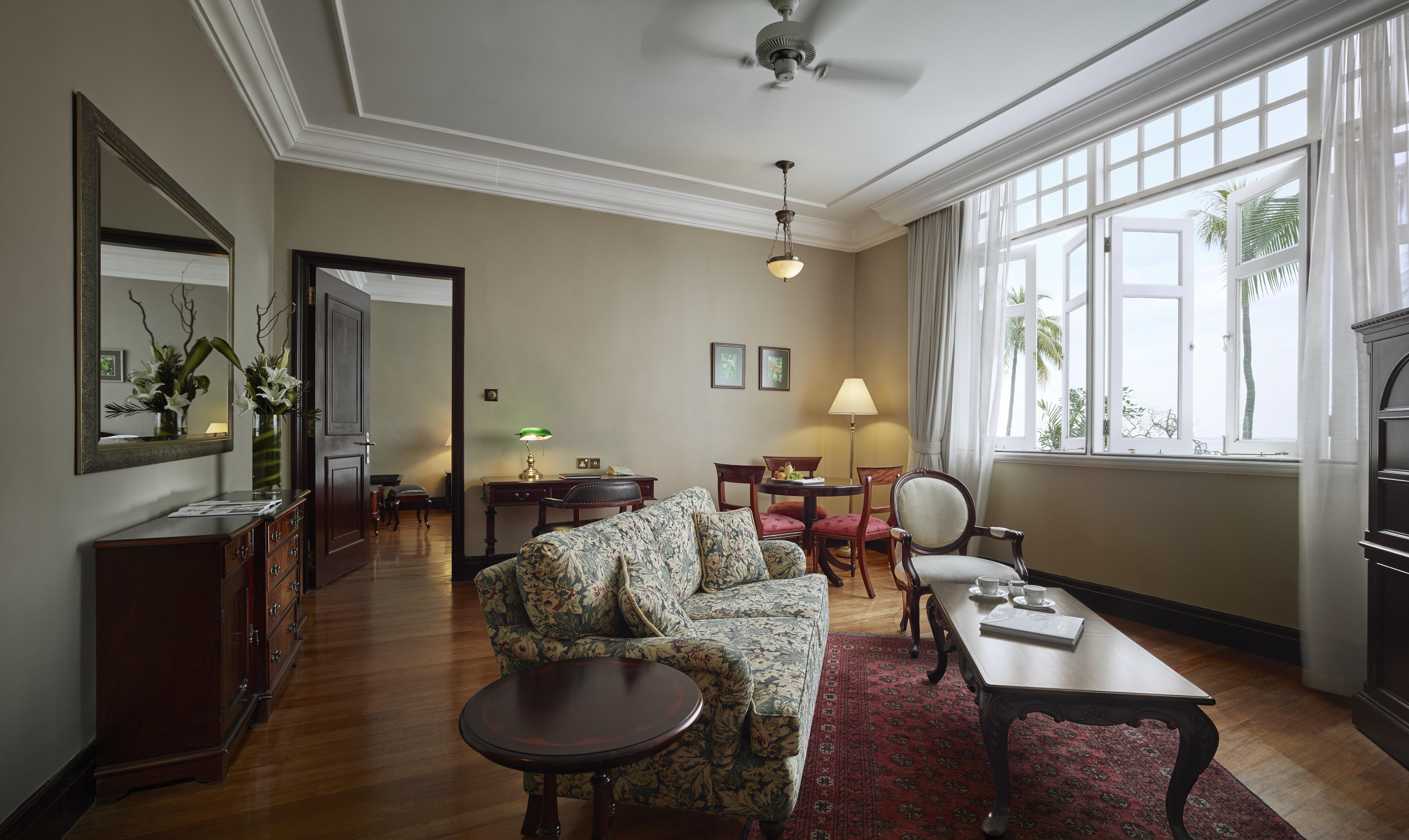 Eastern & Oriental Hotel George Town  Kültér fotó A suite at the hotel