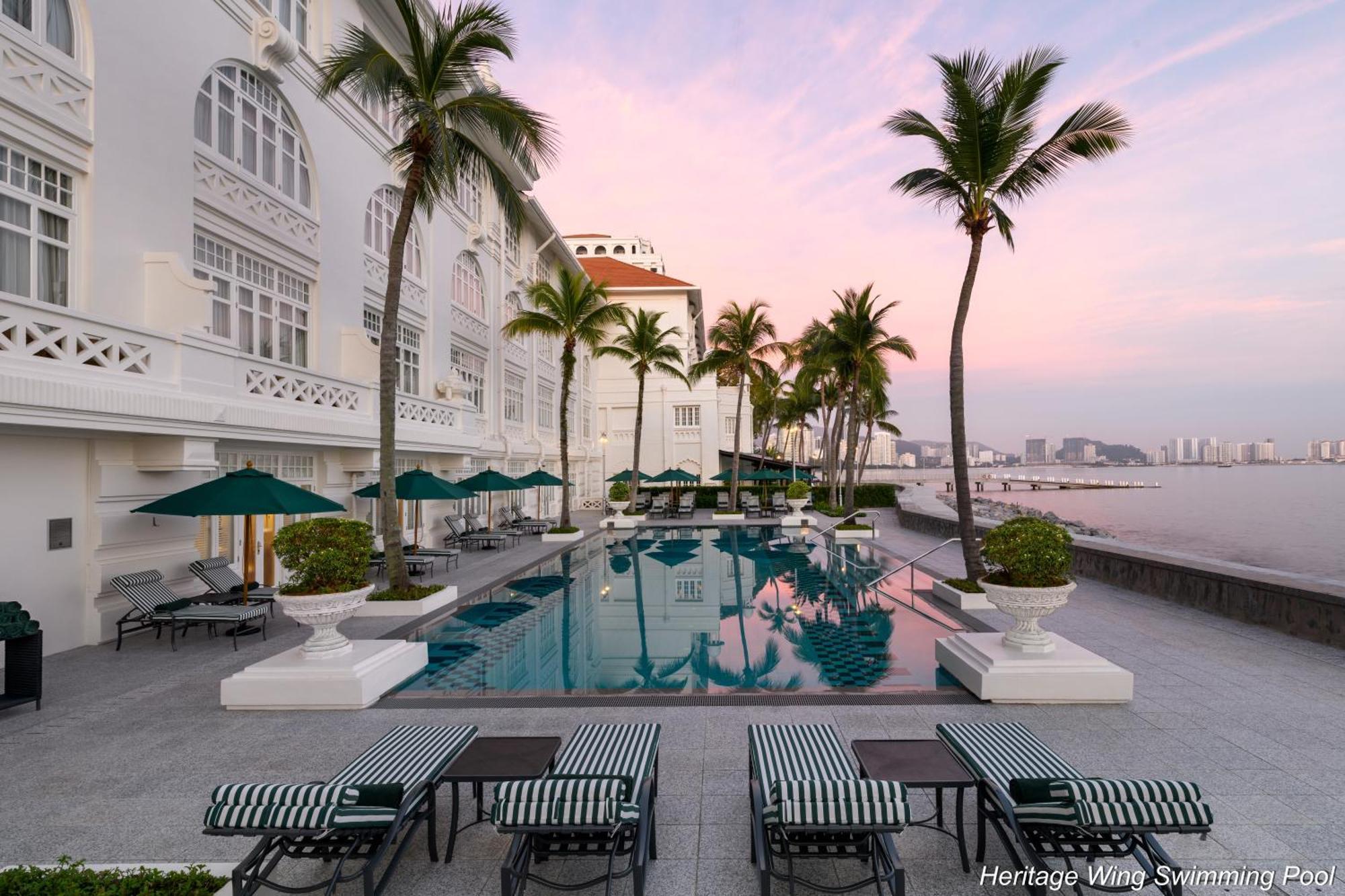 Eastern & Oriental Hotel George Town  Kültér fotó The E&O 87 Pool